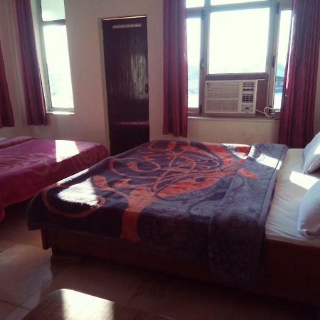 Raj Laxmi Bhawan Hotel Rishikesh Exterior photo