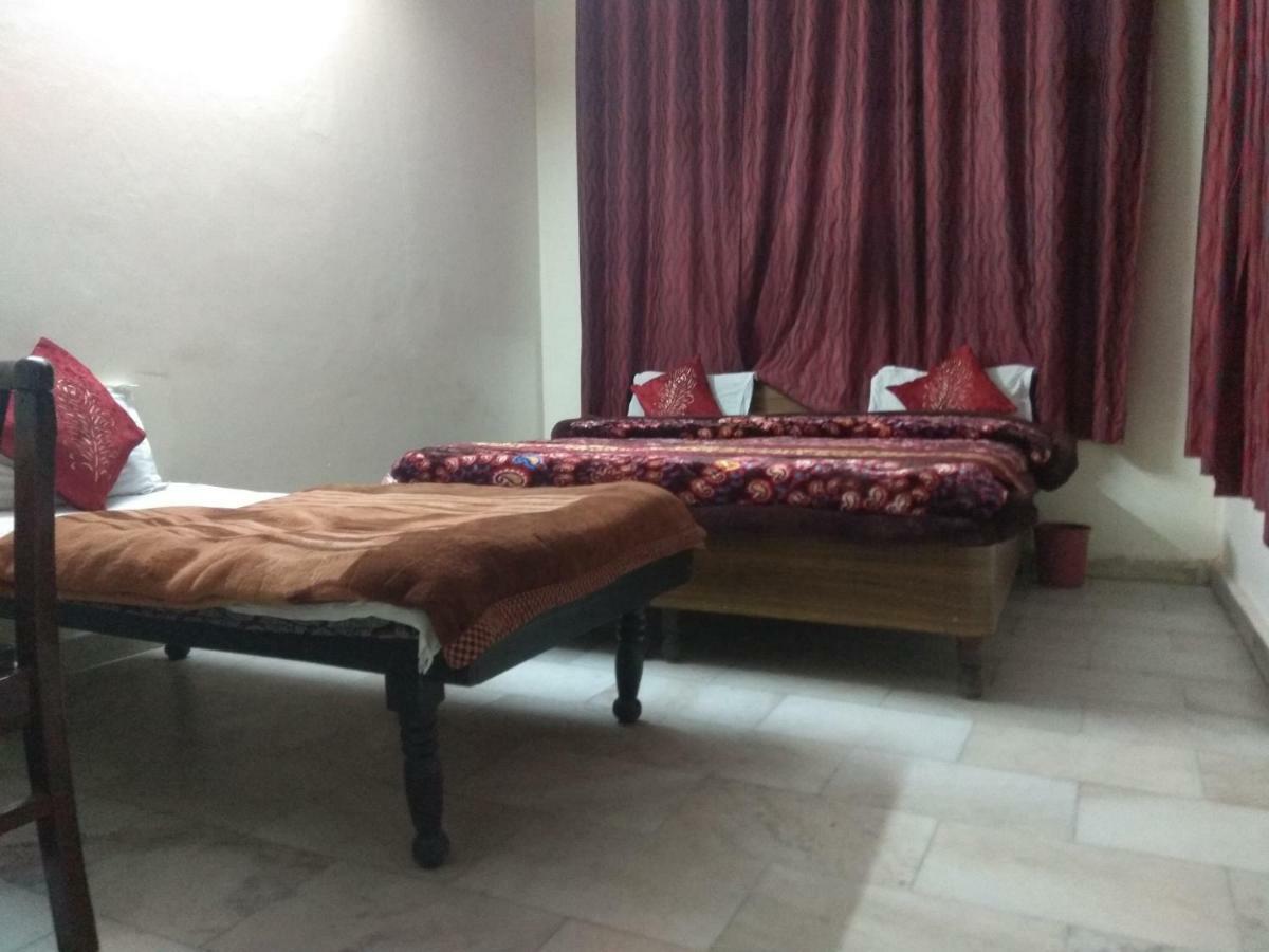 Raj Laxmi Bhawan Hotel Rishikesh Exterior photo